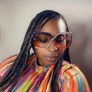 NEVEAH EYE WEAR SUNGLASSES